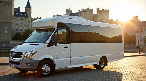 Louez facilement un minibus adapté à vos besoins à Caen